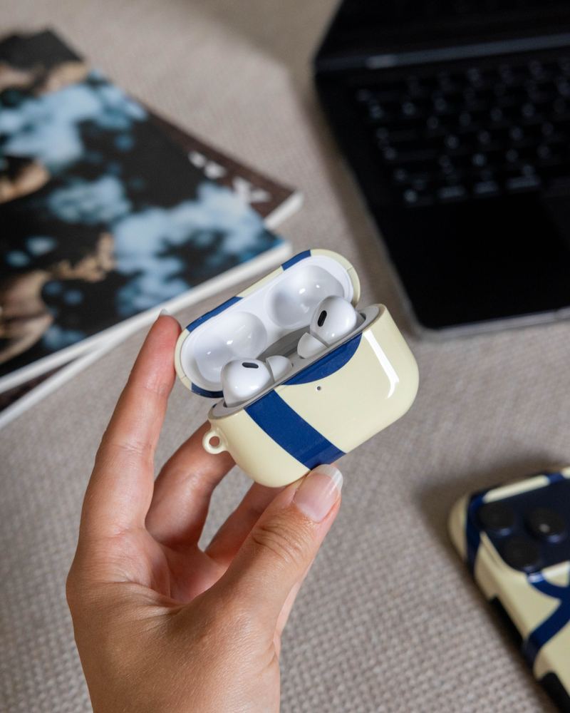 Ovitek za AirPods CaseCompany